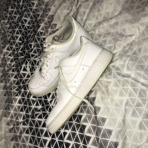 Air Force 1 size 9